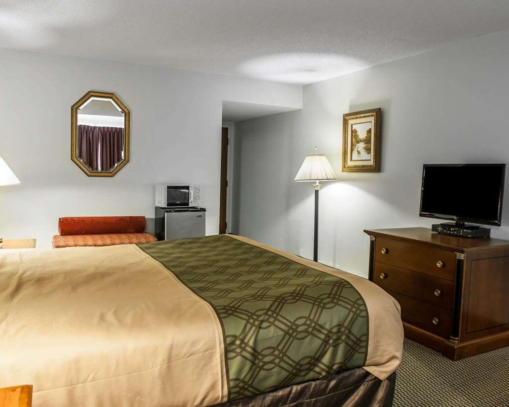Royal Inn Rockville Room photo
